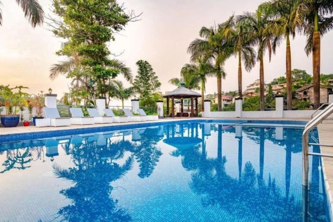 The Bark - An Art Resort 로나발라 외부 사진