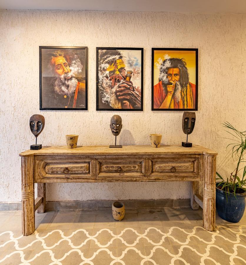 The Bark - An Art Resort 로나발라 외부 사진
